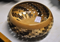 Segmented bowl