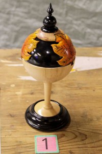 Decorated globe