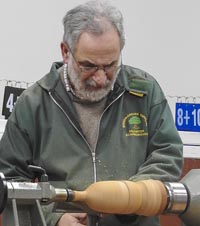 Acorn finial