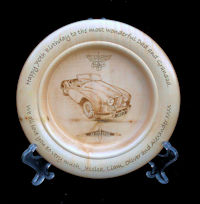 Commemorative wooden plate
