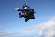 Linda Thormpson skydive